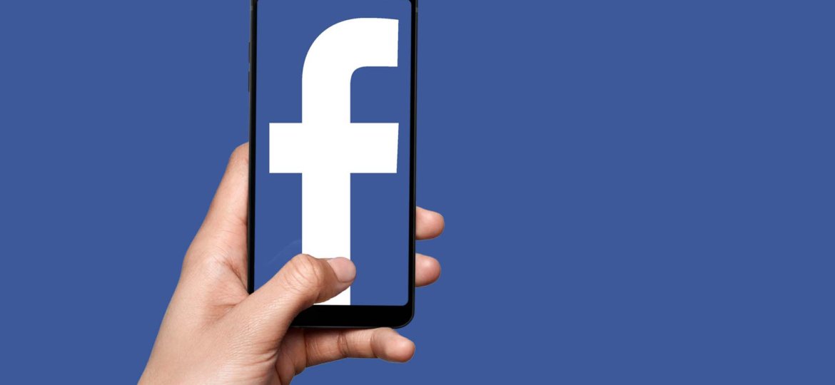 Facebook investigates data