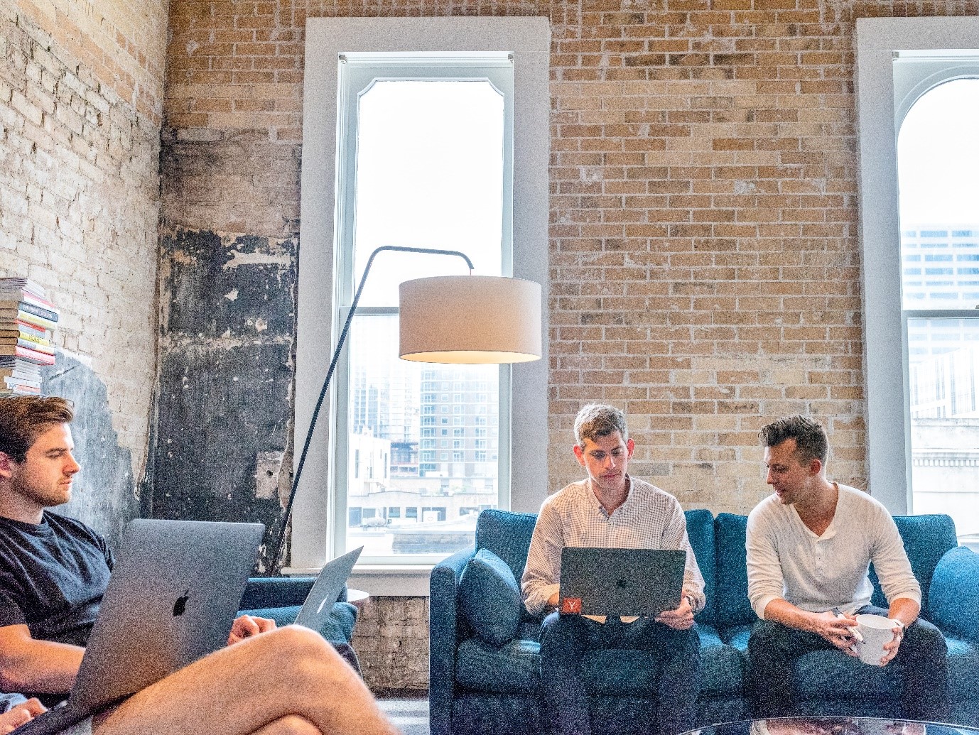 Reasons to Join a Startup Incubator - IQVIS Inc.